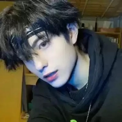 袁思思